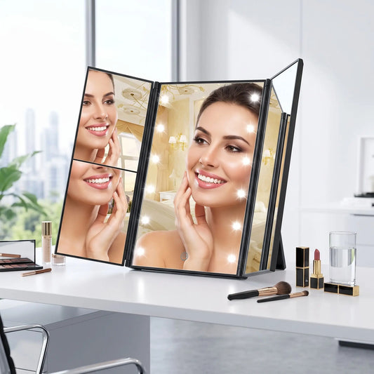 femme fiere de miroir maquillage lumineux beta professionnel 3 faces