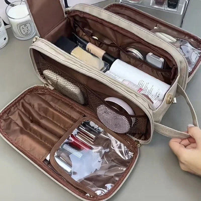 large ouverture  trousse à maquillage beta professionnel