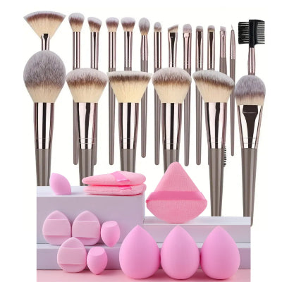  lot de pinceau a maquillage beta avec éponges rose