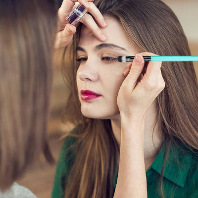 maquiller paupières avec kit pinceaux maquillage beta professionnel