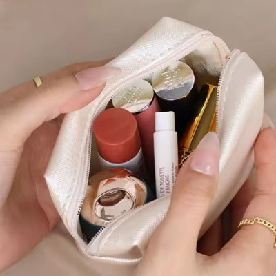 ouvrir Trousse de maquillage  oméga professionnel 