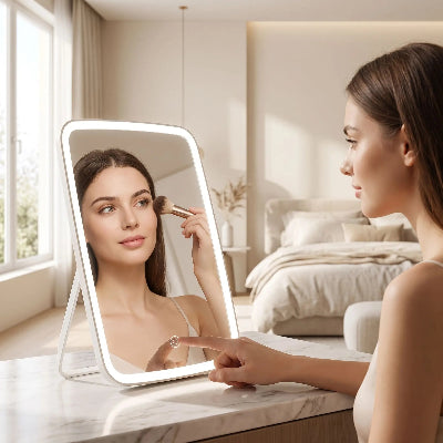 parfaire maquillage avec miroir maquillage lumineux alpha pliable 3 intensites
