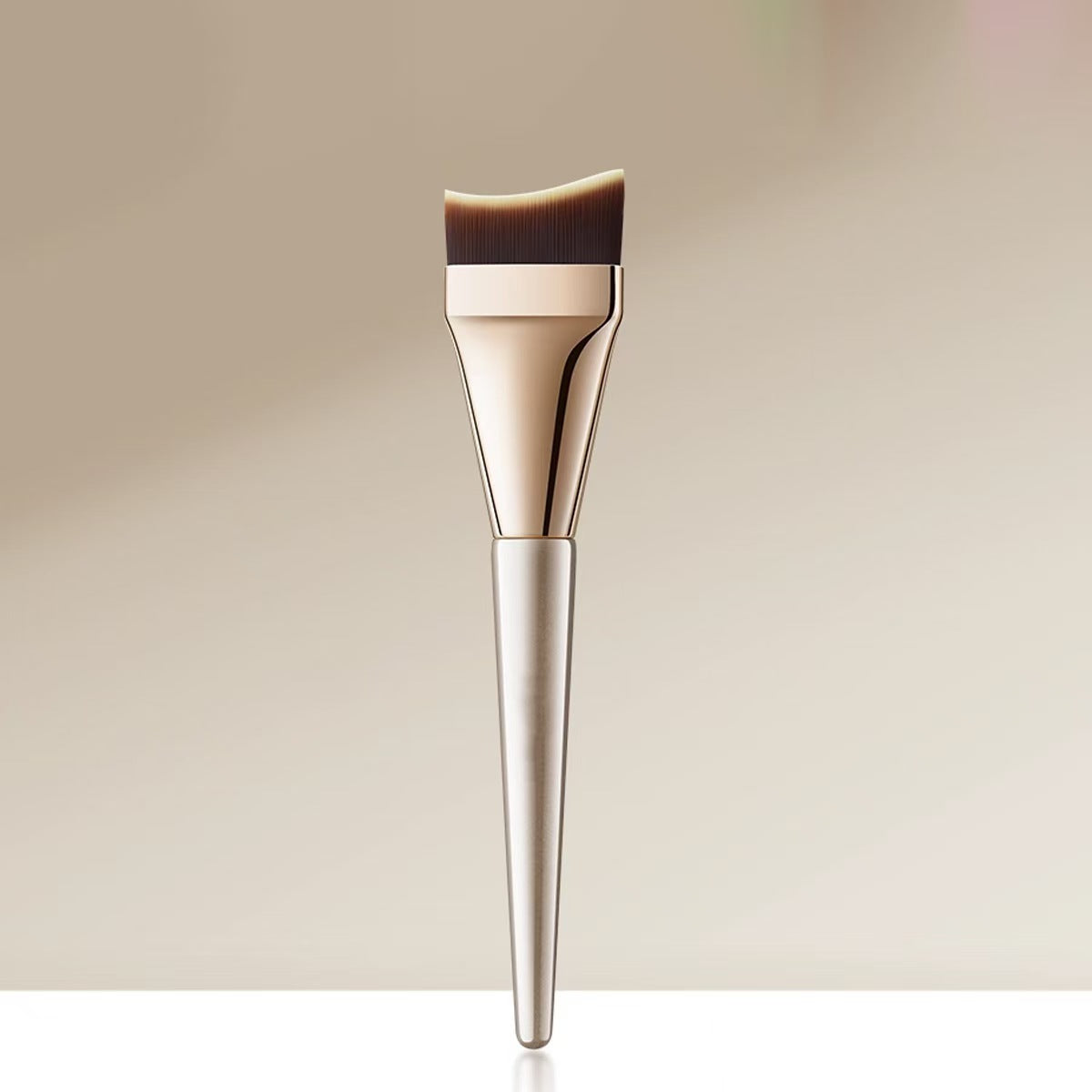 pinceau pour fond de teint creme alpha or