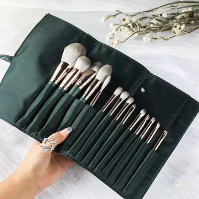 pinceaux maquillage lambda professionnel dans étui protection