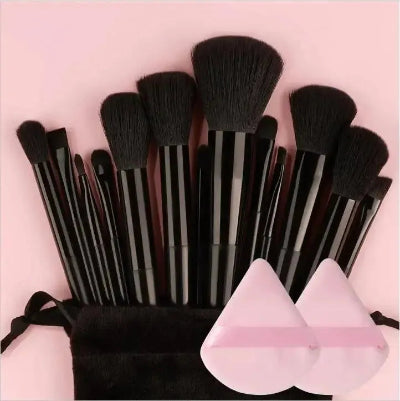 set de pinceaux maquillage professionnel alpha noir avec éponge