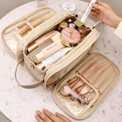 trois compartiments trousse à maquillage beta professionnel