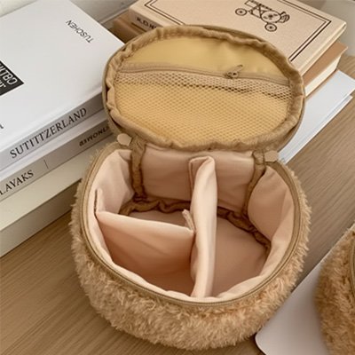 Trousse maquillage delta professionnel ouverte